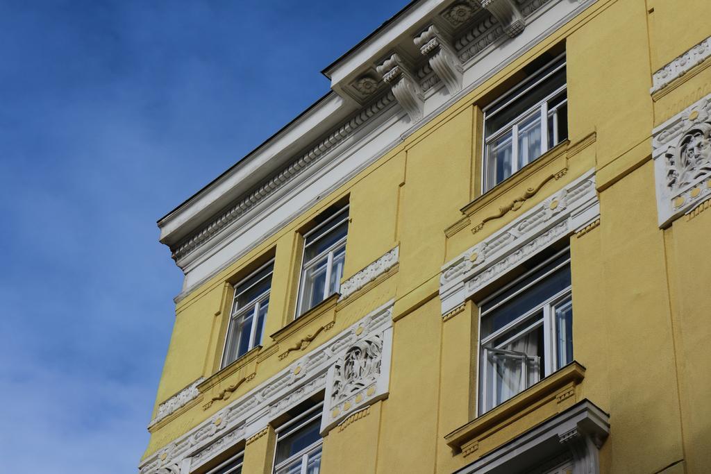 Carlton Opera Hotel Виена Екстериор снимка