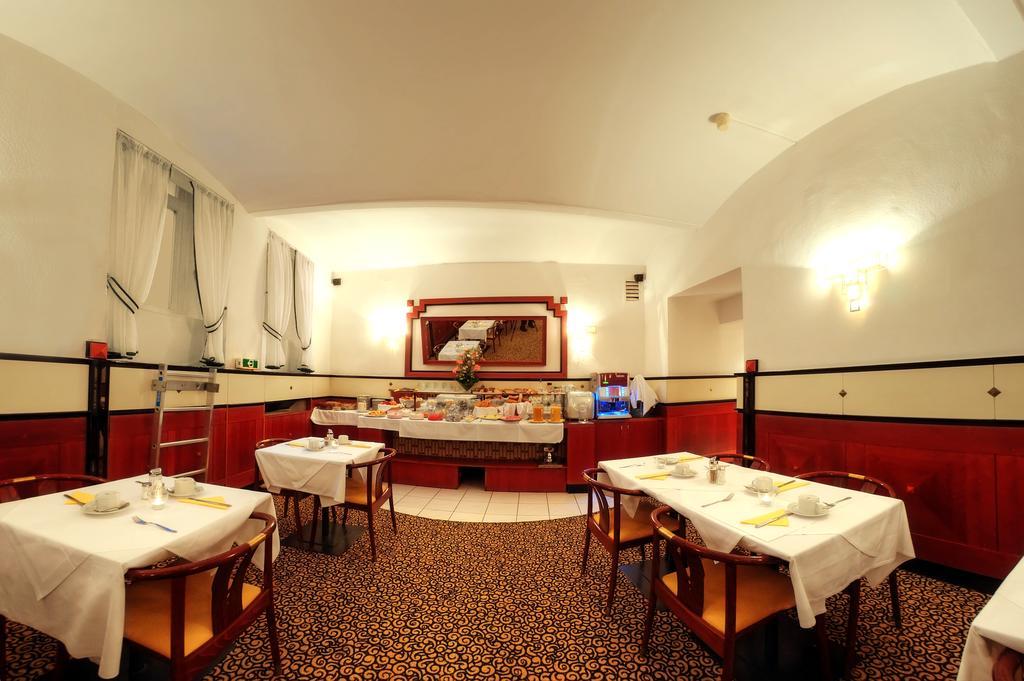 Carlton Opera Hotel Виена Екстериор снимка